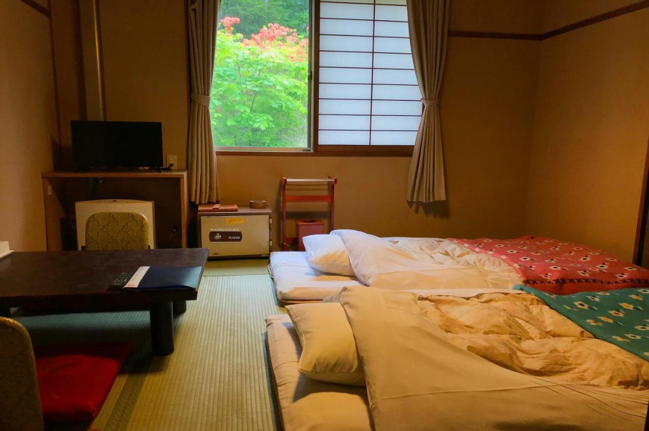 Hotel Yachi Onsen à Towada Extérieur photo