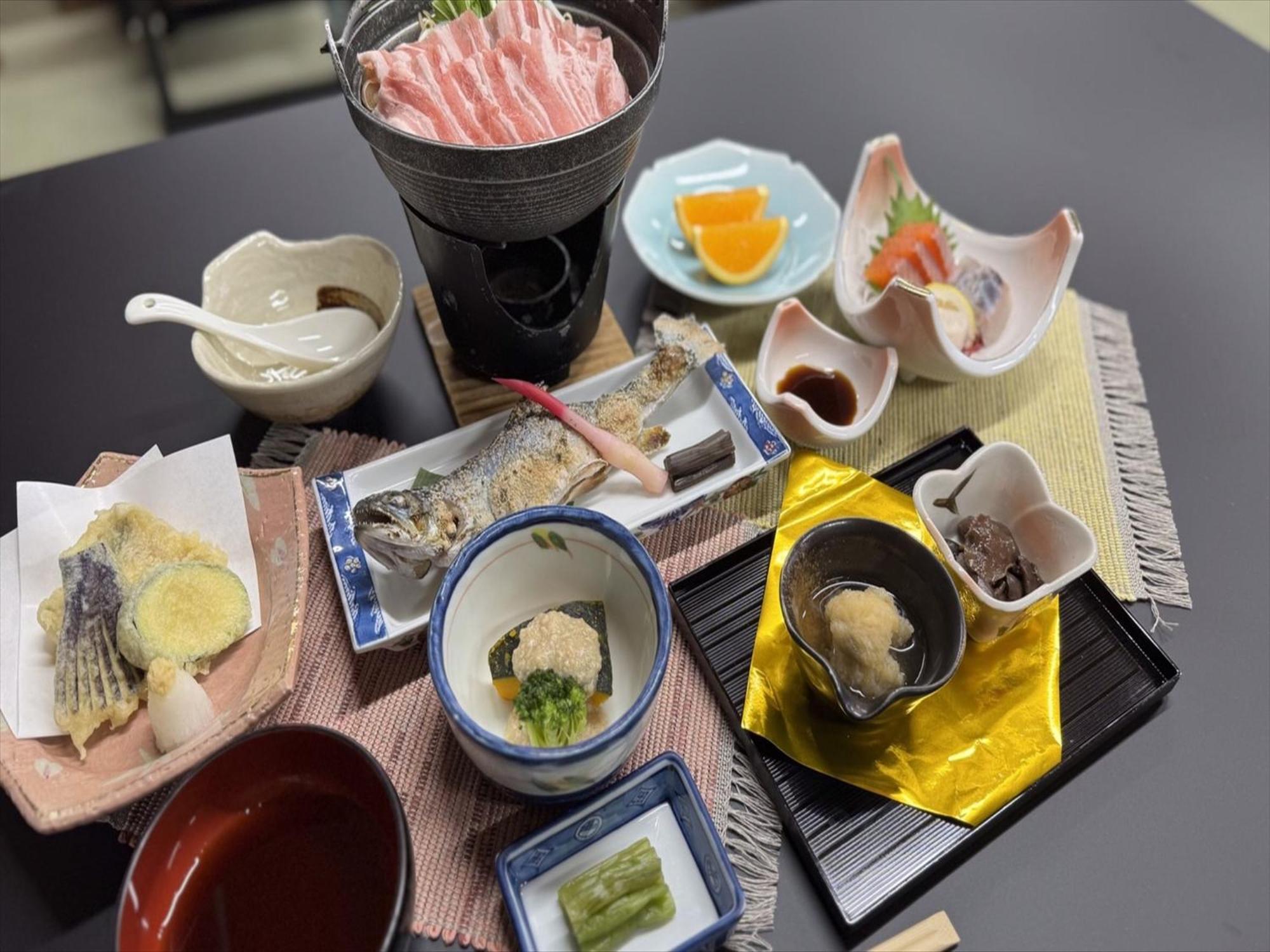 Hotel Yachi Onsen à Towada Extérieur photo