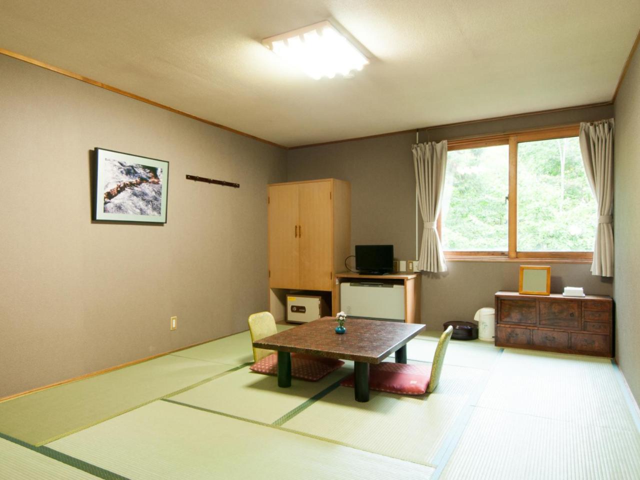 Hotel Yachi Onsen à Towada Extérieur photo
