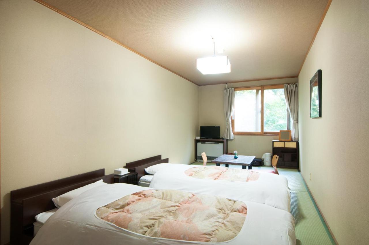 Hotel Yachi Onsen à Towada Extérieur photo